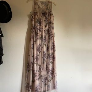Candalite floor length maxi dress, purple floral.